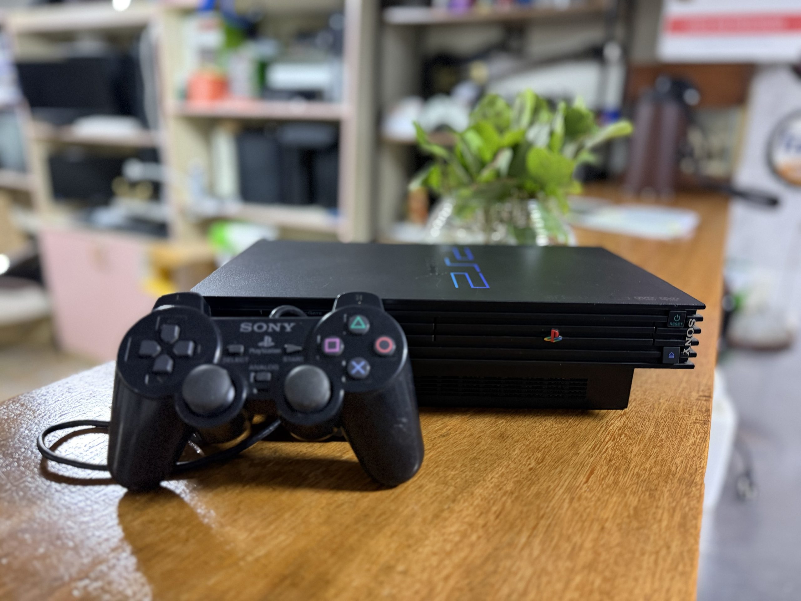 PlayStation 2 fat, Play 2 Fat, IMPECÁVEL, todo original, 220v, desbloqueado, leitor 100%. Até 10x, entrego e envio pra todo Brasil - Imagem 2