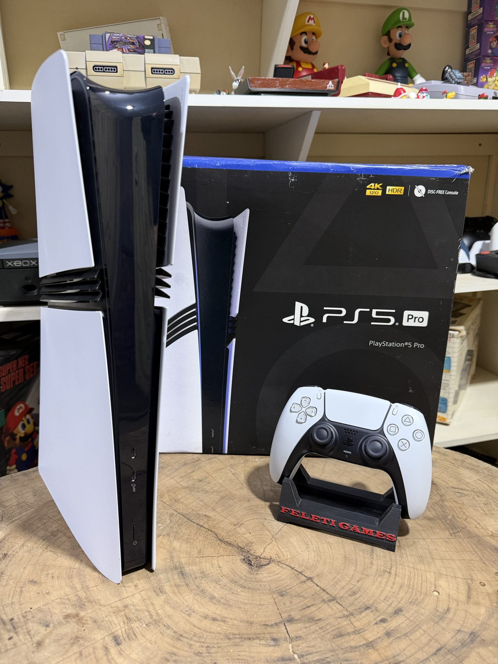 PlayStation 5 PRO - 2 Terá - GARANTIA SONY - IMPECÁVEL.
